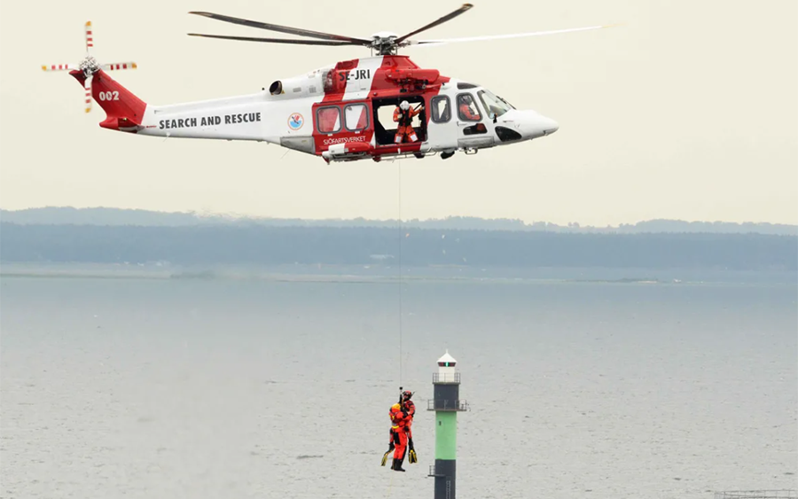 Helikopter, vinsch, ytbärgare, himmel, hav